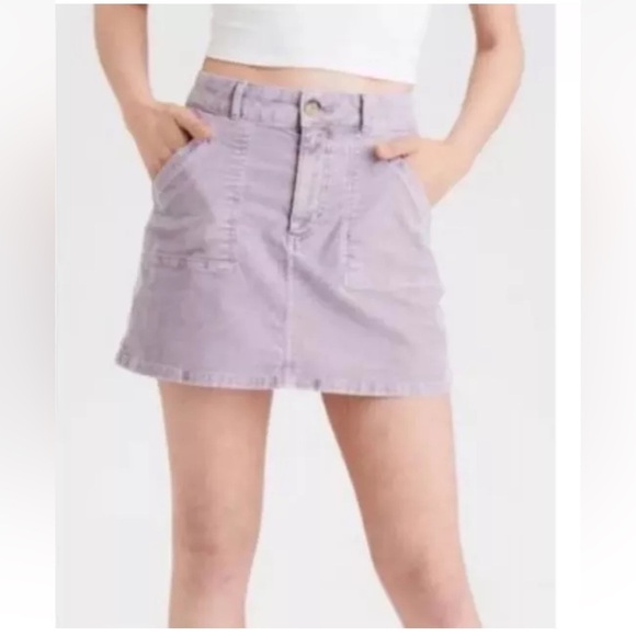 American Eagle Lavender Hi Rise A Line Mini Corduroy Skirt Womens 0 (1037) - Picture 1 of 6